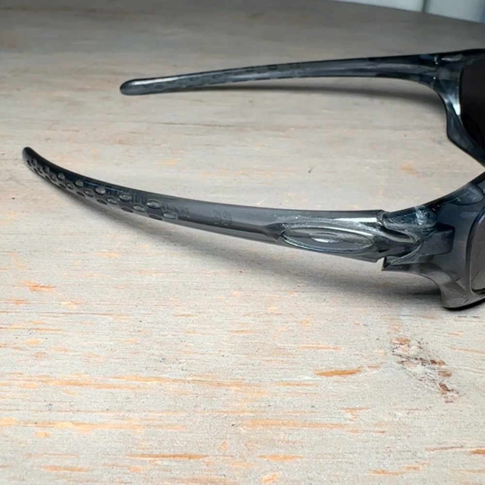 Vintage Oakley Fives Smoke Gray Wrap Sunglasses - Picture 4 of 8